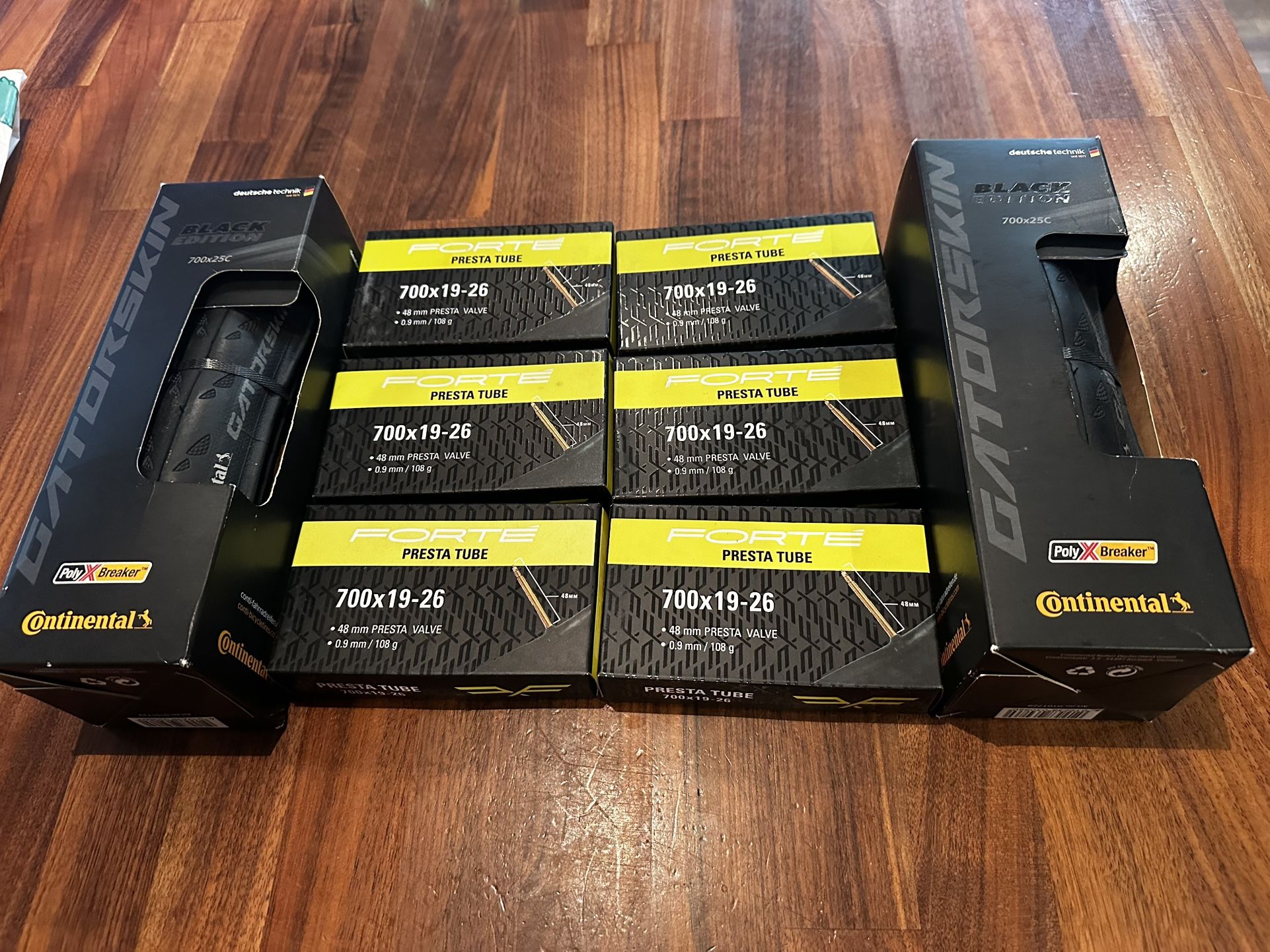 2 Gatorskin Black Edition Continental 700x25C Road Tires