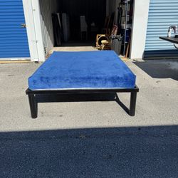 Full Size Black Thick Steel Platform Bed w/Free Optional 7” Mattress 