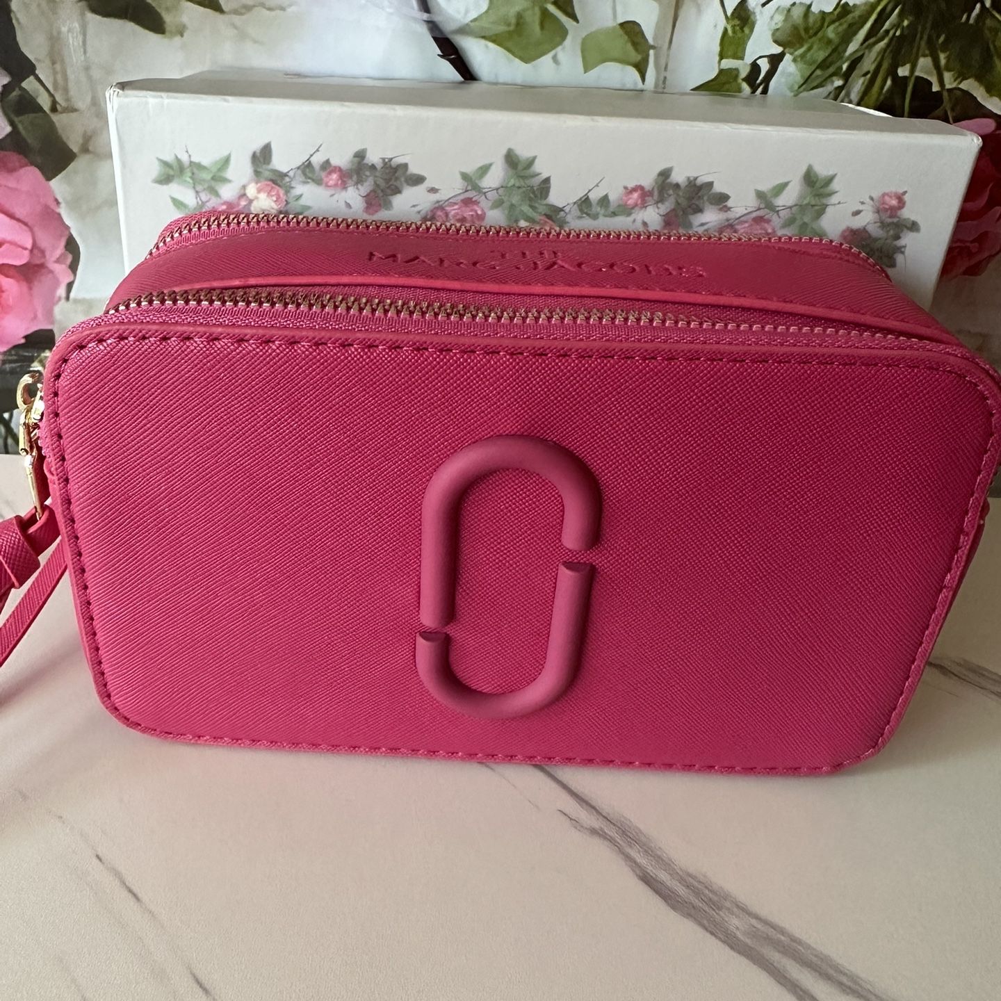 Marc Jacobs Snapshot Small Camera Bag Crossbody New Rose Multi Color Women  for Sale in Los Angeles, CA - OfferUp