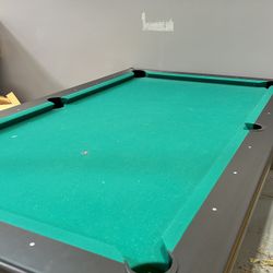 Brunswick contender pool table