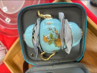 Miniature Tea set (Teapot W/ 3 Cups)