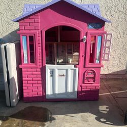 Little Tikes Pink Playhouse Kids Dollhouse Toy