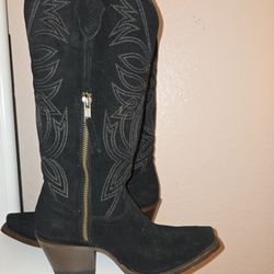 Ladies Cowboys Boots Size 6