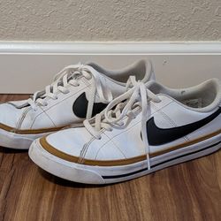 Boys' Shoes - Nike Court Legacy - Youth Size 6