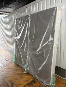 Split King Box Spring/Two XL Twin Box Springs