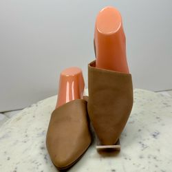 Lucky Brand Bairey Tan Leather Pointed Toe Mules Slides Flats Size 8.5 M