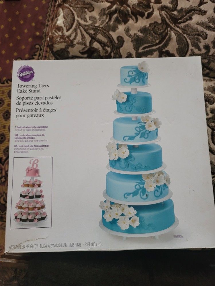 Towering Tiers Cake Stand 