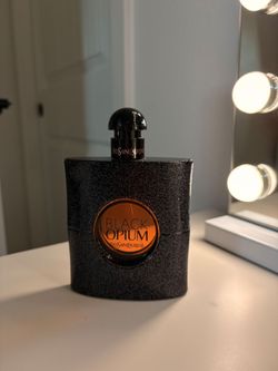 Perfume Black Opium