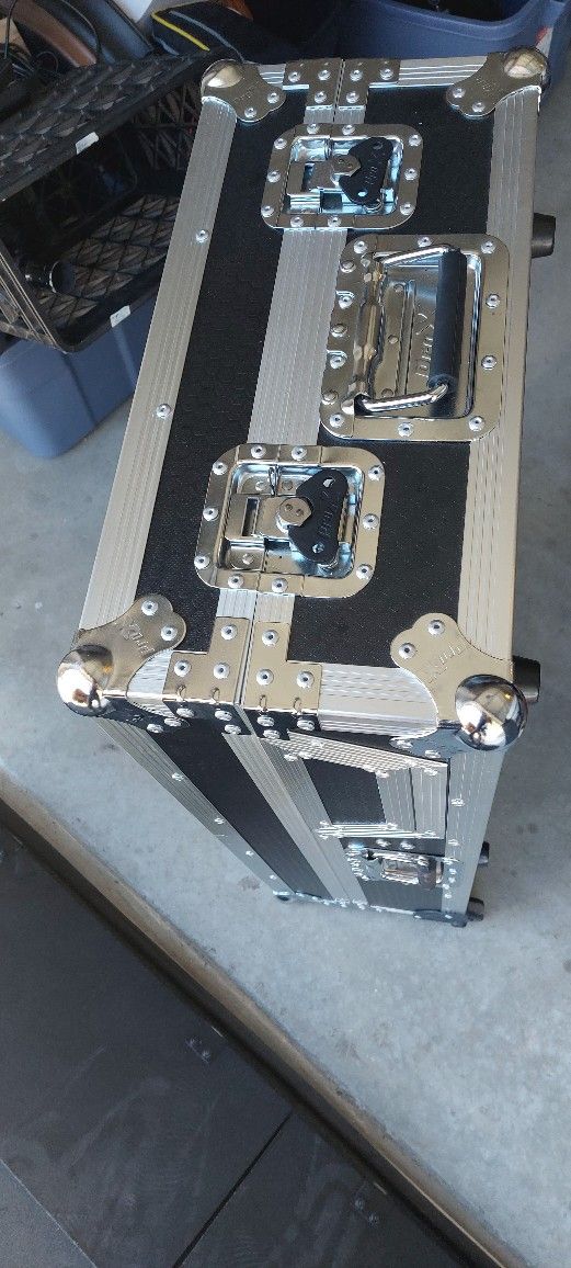 ProX XS-TMC1012W Single Turntable and Mixer Case with Low Profile Wheels