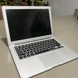 MacBook Air A1466 (Parts Only)
