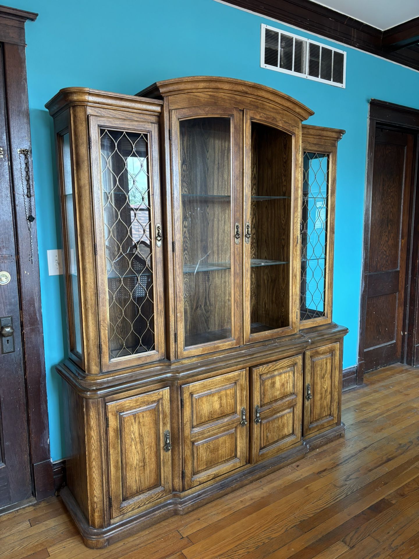 China Cabinet Free