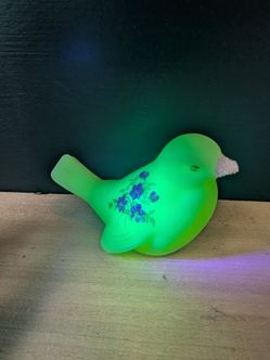 Vintage Fenton Uranium Glass Bird