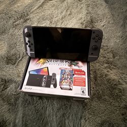 Nintendo Switch OLED – Super Smash Bros. Edition