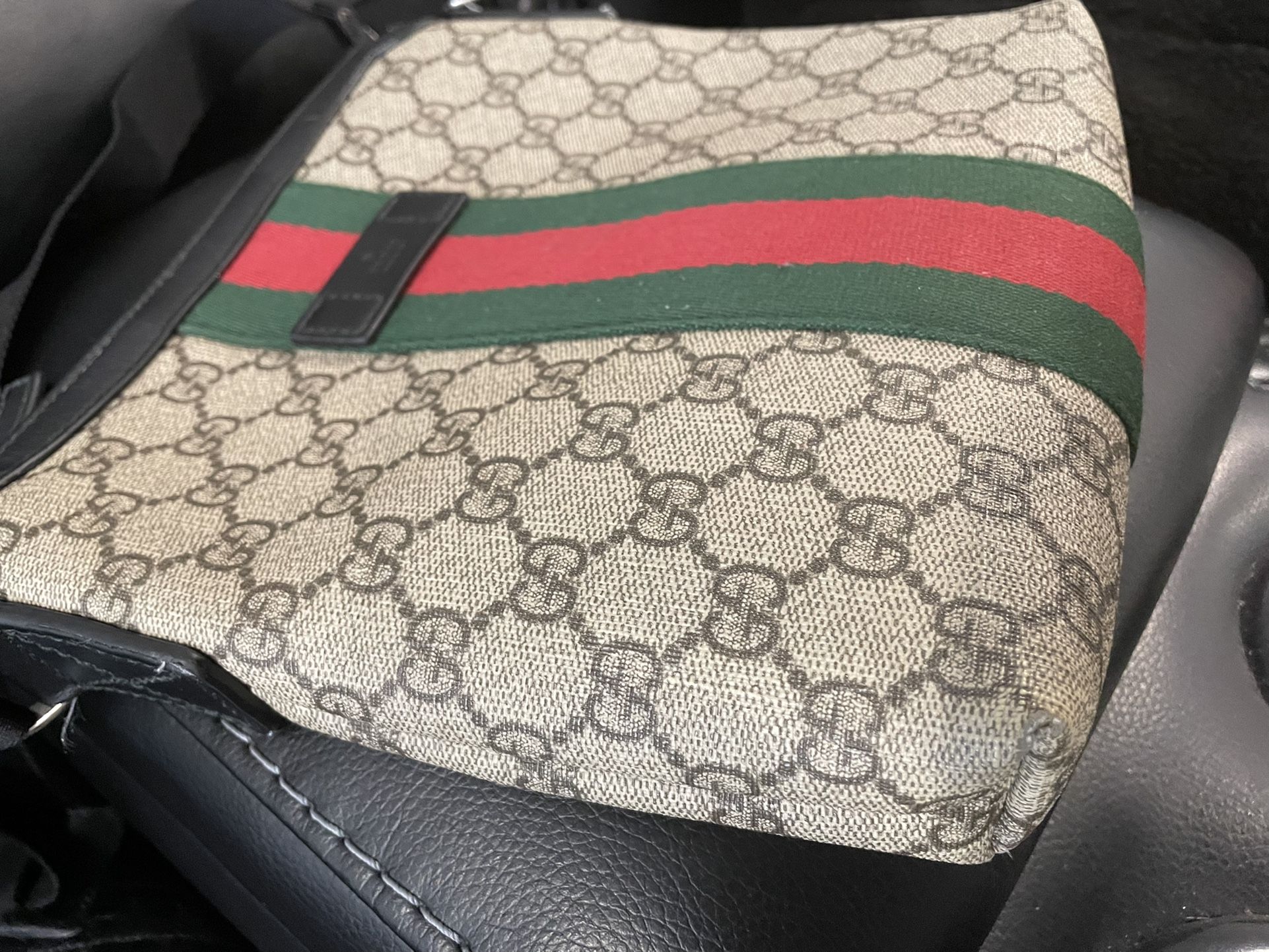 Official Gucci Cross Bag 