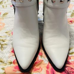 Jessica Simpson White Booties