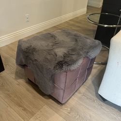 Velvet Square Chair