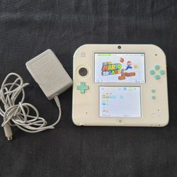 Nintendo 2DS Special Edition Sea Green Console Super Mario 3D Land Game & Charge