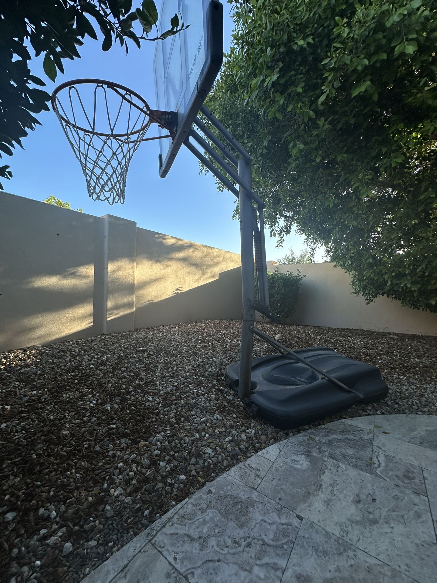 Pool Basketball Hoop 