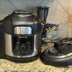 Ninja Foodi Deluxe 8qt Pressure Cooker, Slow Cooker Rice Cooker And Air  Fryer! Along With FREE Deep Fryer! for Sale in Mckinney, TX - OfferUp