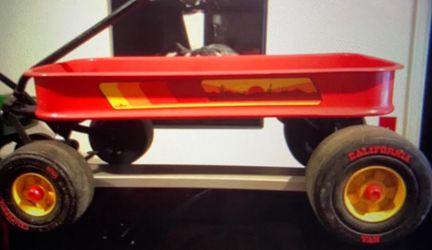 A super cool/RARE and highly collectible California Van pull wagon. $200 FIRM.  I used to have s huge vintage pull wagon collection and this is one I 