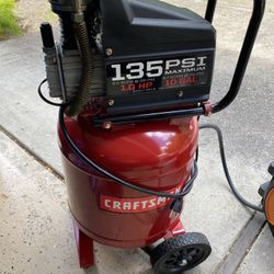 Craftsman 135 PSI Air Compressor and 50' Hose/Reel