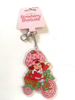 STRAWBERRY SHORTCAKE KEY CHAIN / PURSE CLIP / BRAND NEW