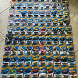 Lot Of 100 Hot Wheels Diecast Cars (SANTA CLARITA) $100