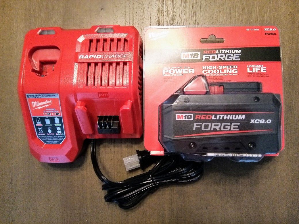 Milwaukee M18 RED LITHIUM FORGE XC8.0 Battery & Rapid Charger Combo 