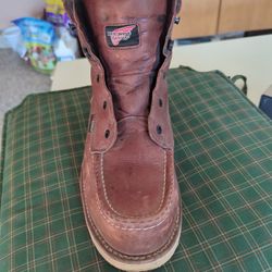 Men’s Redwing Safety Toe Boots