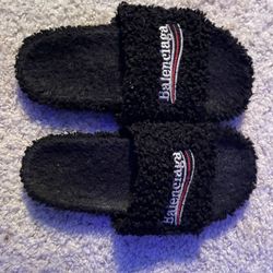 Balenciaga Slides