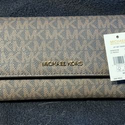 Michael Kors Trifold Wallet