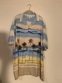 No Boundaries Hawaiian Print Button-Up Shirt