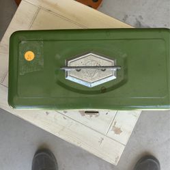 Old Pal Tackle Box