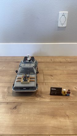 Lego Back to The Future Car-Built