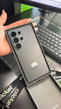 SAMSUNG GALAXY S26 ULTRA