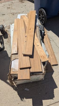 Bamboo flooring 2 boxes