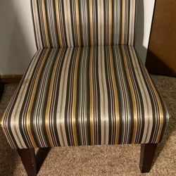 Accent sofa chair