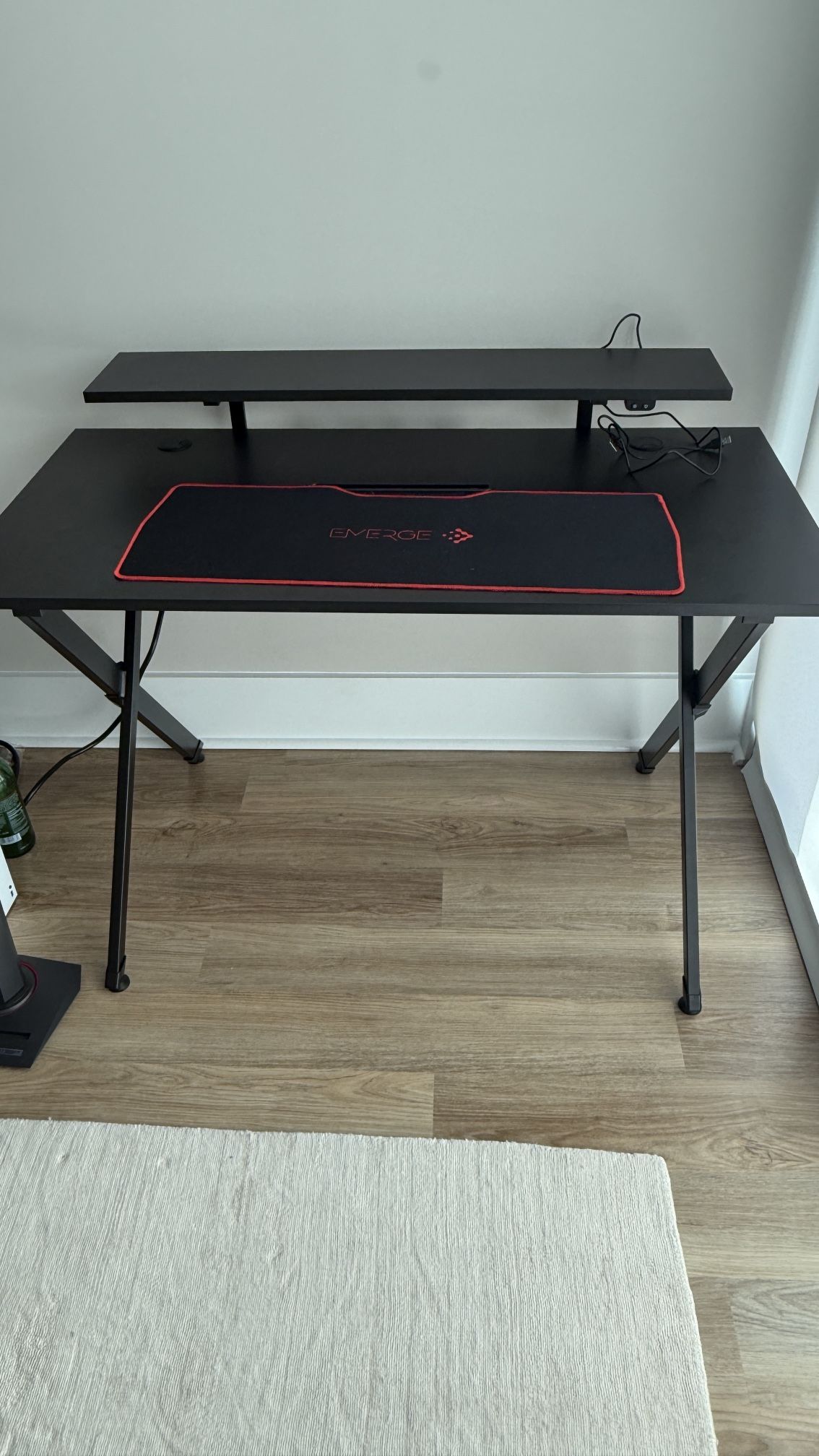 Gaming Desk Emerge Vizon 47"W