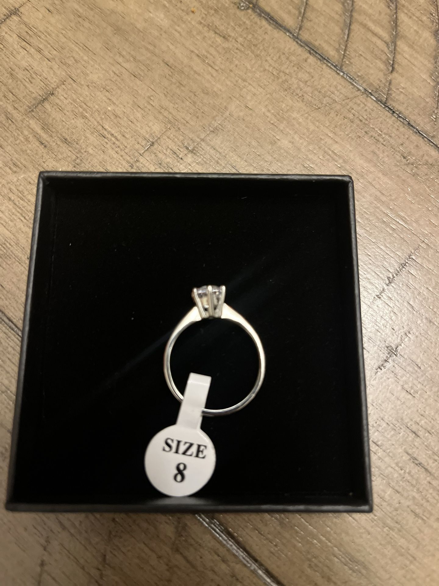 Ring with stone size 8