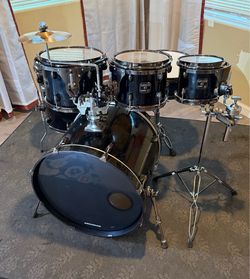 Gretsch Catalina Ash 6 piece drum set 22 8 10 12 16 14” snare stand Sabian splash $575 cash  in Upland 91784