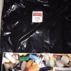 SIZE MEDIUM SUPREME PILLS TEE SHIRT BRAND NEW BLACK