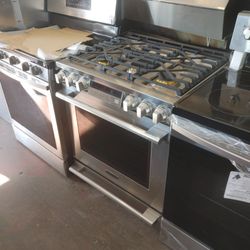 LG Signature Stainless Steel Slide In Range Stove
