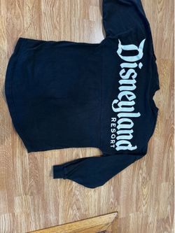 Disneyland sweatshirt xs