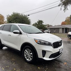 2019 Kia Sorento L