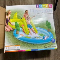 Intex "Alligator" inflatable play center for children