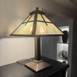 Vintage Gorgeous And Classy Rejuvenation Arts & Crafts Slag Glass Table Lamp