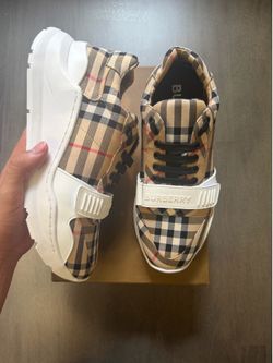Burberry Shoes Men