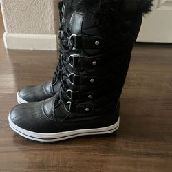Women’s Snow Boots
