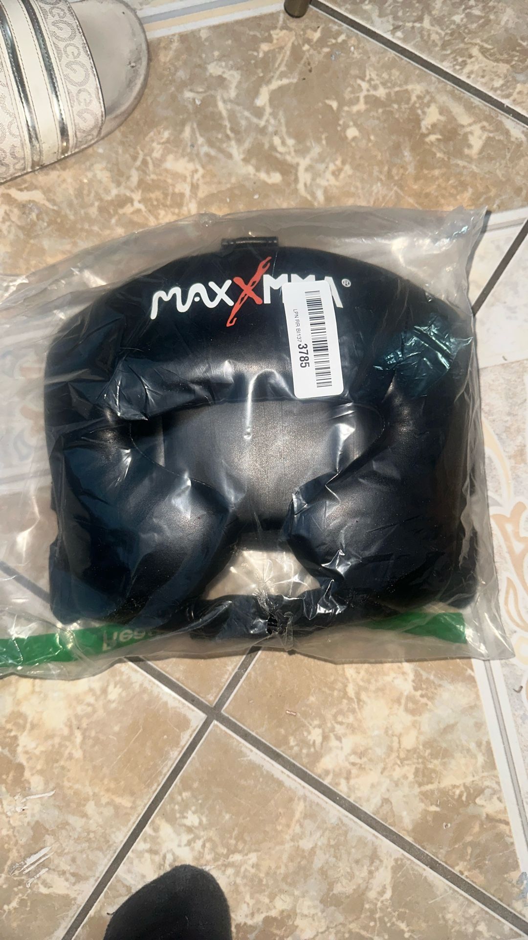 Brand New head piece for Boxing ! L/XL