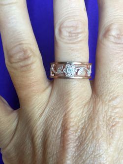 Rose gold and SSP Vine ring NEW!